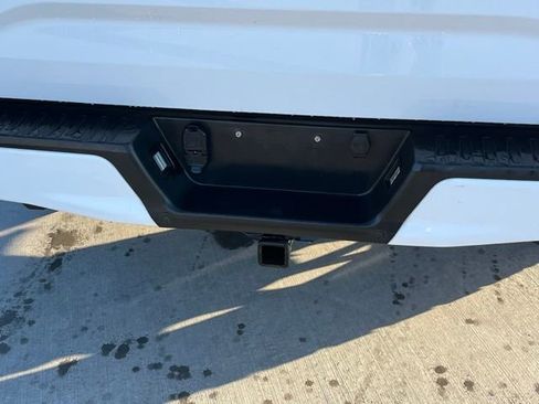 Used 2016 Ford F150 XLT w/ Equipment Group 302A Luxury AWD/4WD image 10