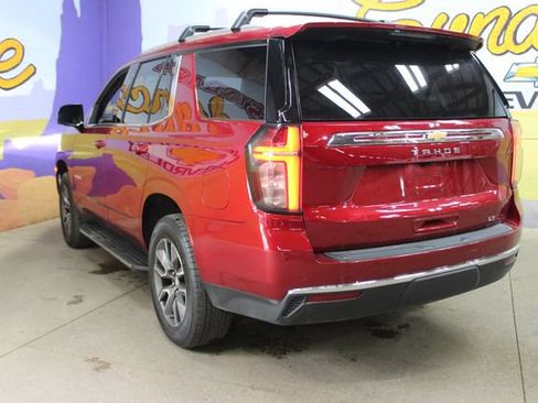 Used 2022 Chevrolet Tahoe LT w/ Luxury Package AWD/4WD image 6