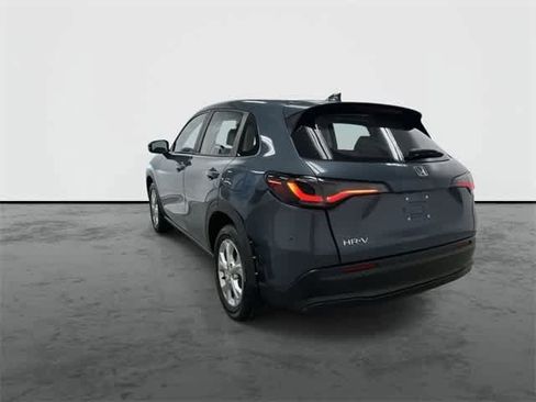 Certified 2023 Honda HR-V LX image 2