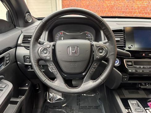 Used 2022 Honda Ridgeline Black Edition image 14