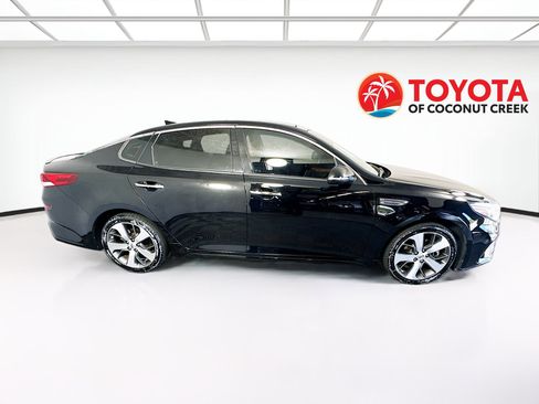 Used 2019 Kia Optima S w/ S Panoramic Sunroof Package FWD image 2
