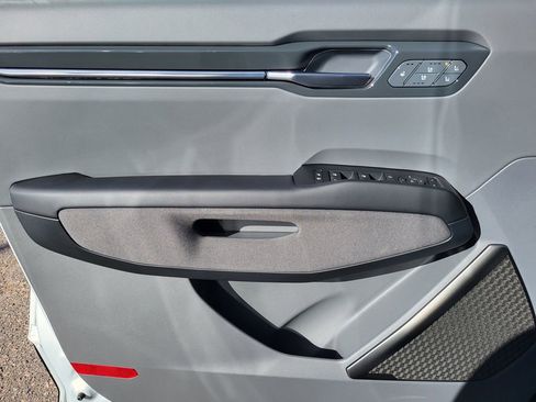 New 2026 Kia EV9 Land image 6