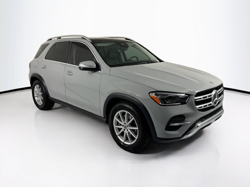 Used 2026 Mercedes-Benz GLE 350 4MATIC image 3