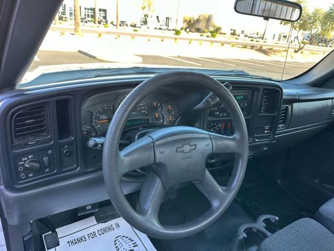 Used 2007 Chevrolet Silverado 2500 W/T image 11