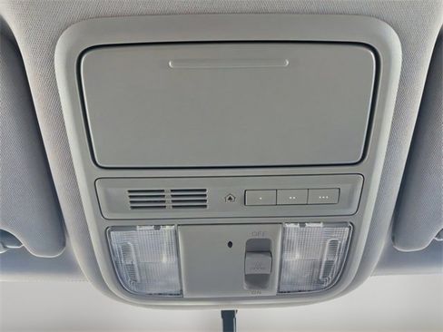 Used 2018 Honda Ridgeline RTL-T image 15