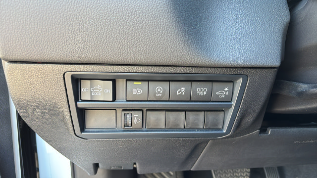 Used 2025 Toyota Tundra Limited w/ Nightshade Package AWD/4WD image 35