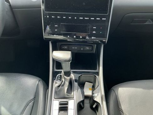 Used 2023 Hyundai Santa Cruz Limited image 15