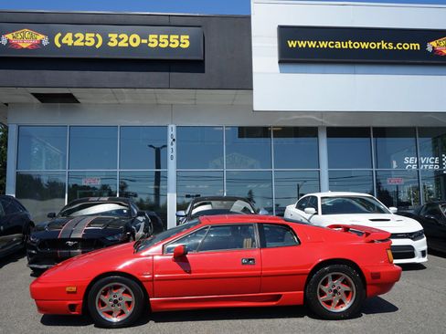 Used 1990 Lotus Esprit SE RWD image 2