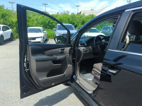 Used 2016 Honda Odyssey EX-L image 13