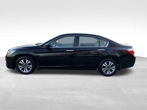 Used 2013 Honda Accord LX image 2