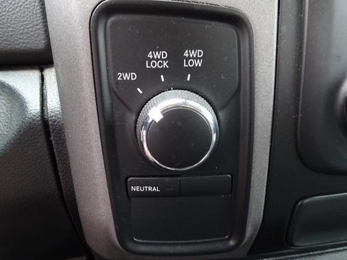 Used 2017 RAM 1500 Express w/ Black Ram 1500 Express Group AWD/4WD image 23