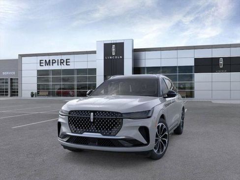 New 2026 Lincoln Nautilus Reserve image 2