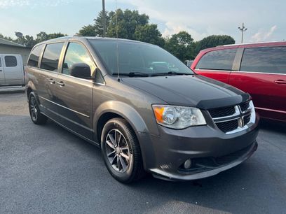 Used 2017 Dodge Grand Caravan SXT
