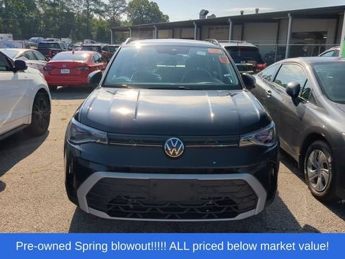 Used 2025 Volkswagen Taos S FWD image 6