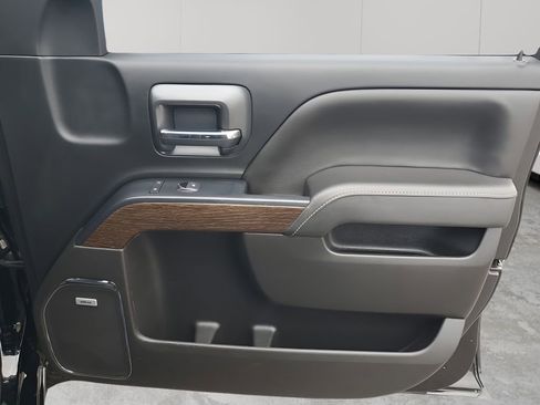 Used 2019 GMC Sierra 2500 Denali w/ Duramax Plus Package image 13