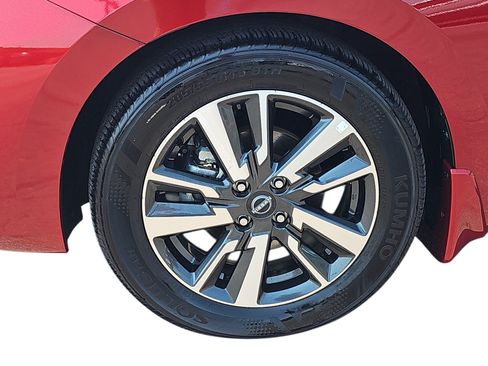 Used 2025 Nissan Versa SV w/ Trunk Package FWD image 26