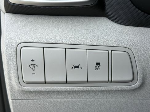 Used 2019 Hyundai Tucson SE image 20