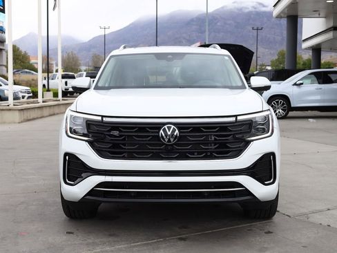 Used 2025 Volkswagen Atlas SEL Premium R-Line AWD/4WD image 9