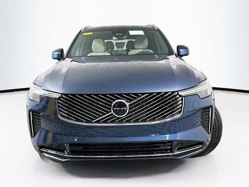 Used 2026 Volvo XC90 B6 Plus w/ Protection Package Premier image 5