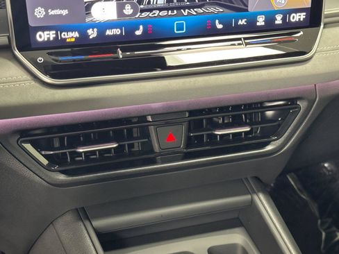 New 2026 Volkswagen Tiguan SE R-Line AWD/4WD image 20