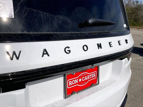 New 2025 Jeep Wagoneer L Series II image 15