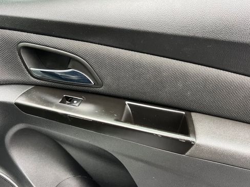 Used 2014 Chevrolet Cruze LTZ w/ RS Package image 17