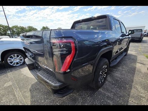 Used 2026 GMC Sierra EV Elevation AWD/4WD image 5
