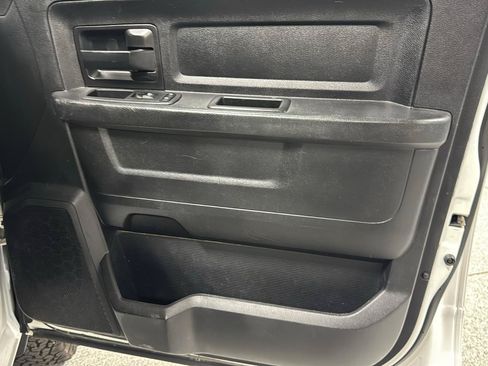 Used 2020 RAM 2500 Tradesman AWD/4WD image 11