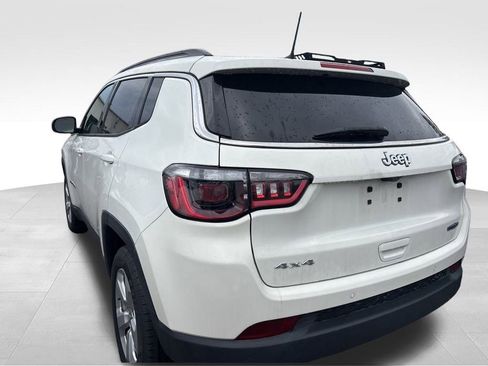 Used 2021 Jeep Compass Latitude w/ Driver Assistance Group image 16