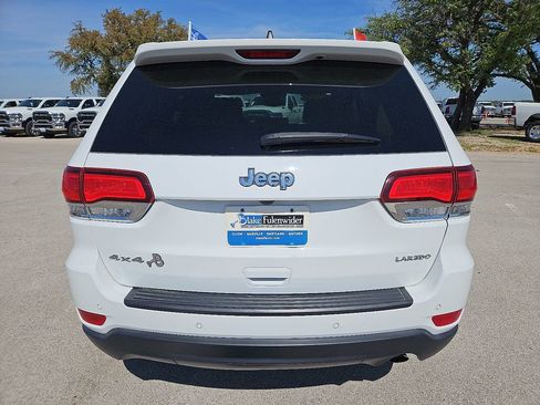Used 2022 Jeep Grand Cherokee Laredo E image 6