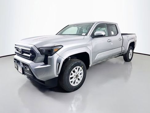 New 2026 Toyota Tacoma SR5 image 3