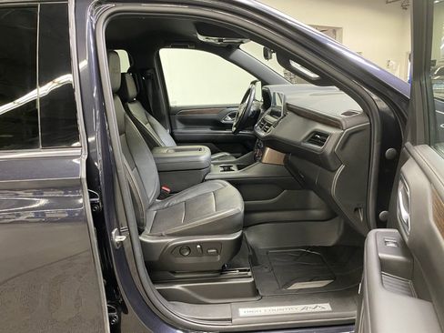 Used 2022 Chevrolet Tahoe High Country image 17