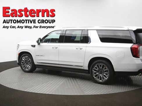Used 2023 GMC Yukon XL Denali Ultimate w/ LPO, Floor Liner Package AWD/4WD image 71