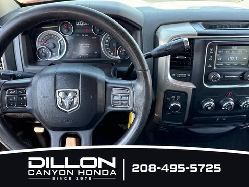 Used 2013 RAM 1500 Classic SLT w/ Premium Display Pkg AWD/4WD image 14