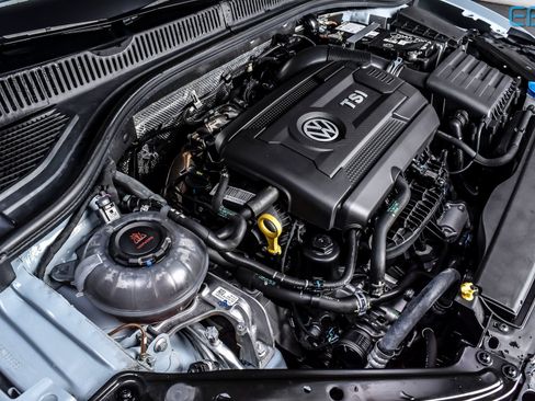 Used 2025 Volkswagen Jetta GLI Autobahn image 12