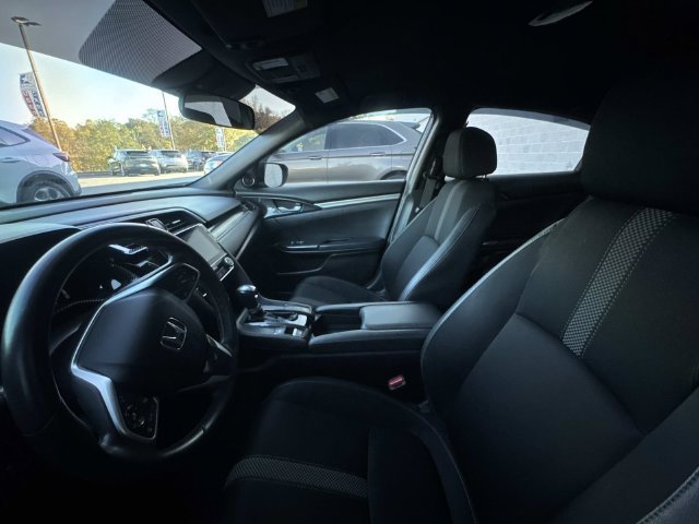 Used 2020 Honda Civic Sport image 8