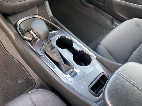 Used 2024 Chevrolet Malibu LT image 37