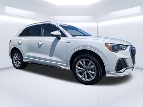 Used 2022 Audi Q3 2.0T Premium AWD/4WD image 1