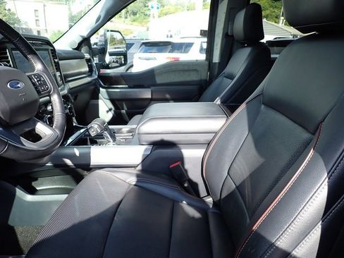 Certified 2022 Ford F150 Lariat w/ Equipment Group 502A High image 18