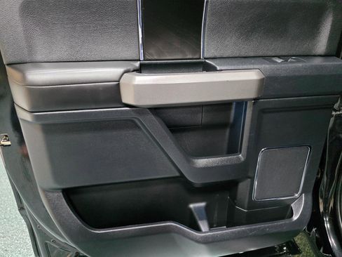 Used 2019 Ford F150 Platinum image 20