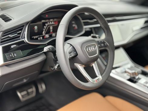 Used 2024 Audi RS Q8 image 12