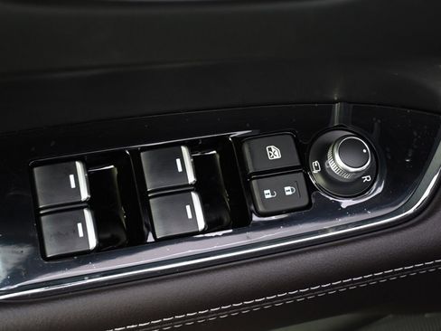 New 2025 MAZDA CX-5 Signature image 23