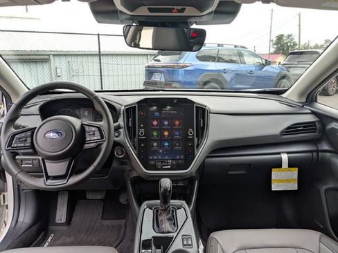 Certified 2025 Subaru Crosstrek 2.5i Limited w/ Popular Package #3A AWD/4WD image 15