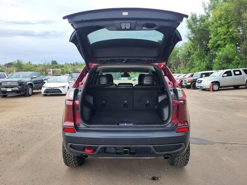 Used 2021 Jeep Cherokee Trailhawk w/ Trailer Tow Group AWD/4WD image 28