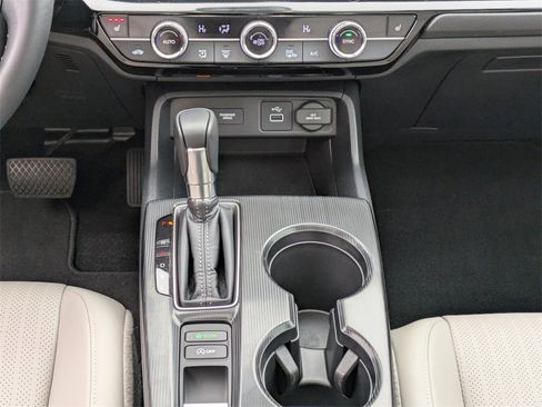 Used 2024 Honda Civic EX-L image 15