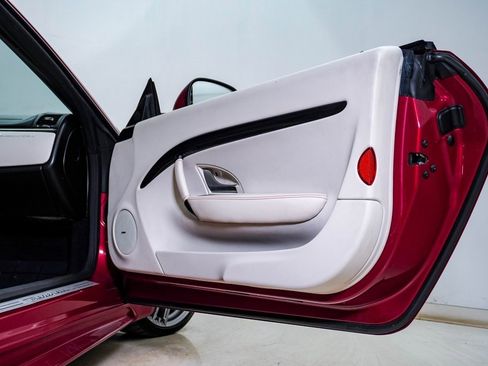 Used 2016 Maserati GranTurismo Sport image 17