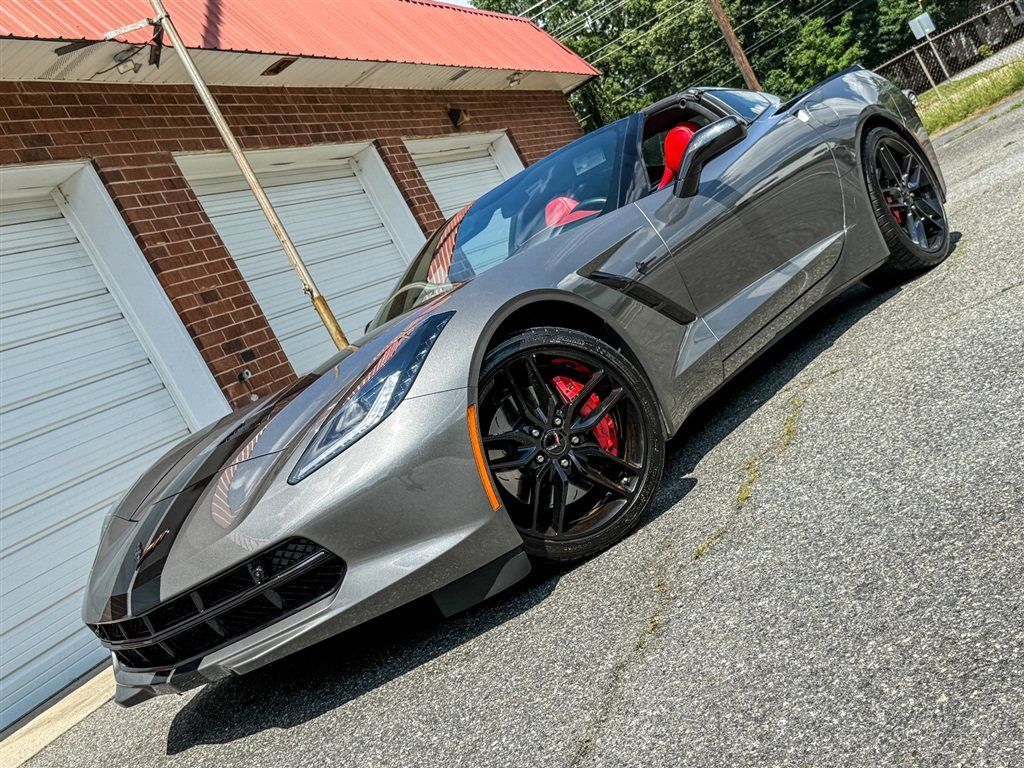 Used 2016 Chevrolet Corvette Stingray Coupe RWD image 7