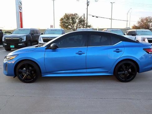 Certified 2024 Nissan Sentra SR w/ SR Premium Package image 2