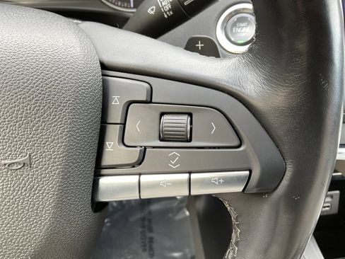 Used 2021 Cadillac XT4 Premium Luxury image 19