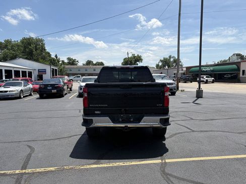 Used 2020 Chevrolet Silverado 1500 LTZ w/ LTZ Plus Package AWD/4WD image 22